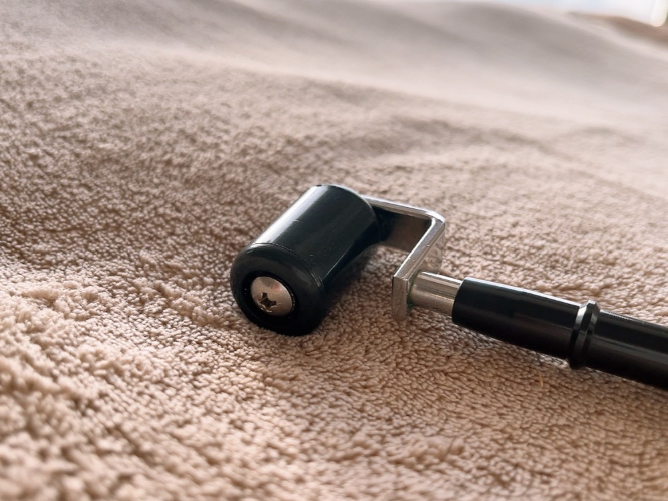 フェイシャルエステ　ニキビ　ピーリング　毛穴　くすみ　乾燥　にきび　むくみ　たるみ　ハリ　敏感肌　八尾　駅近　個室　エステ　女性専用　unaウナ☆エステ＆アロマリラクゼーションサロン